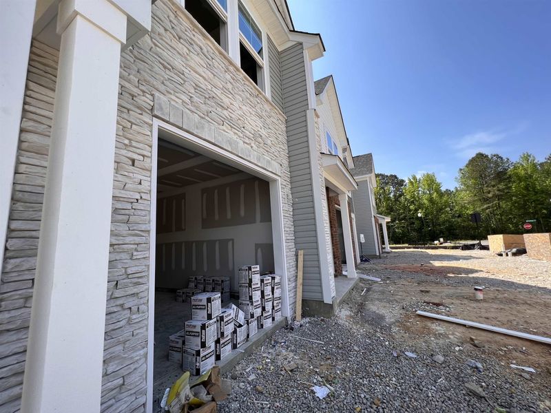 410 Barrington Row Ave, Zebulon, NC 27597