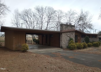 410 Barrington St, Dunn, NC 28334