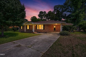 410 Blackmon St, Four Oaks, NC 27524