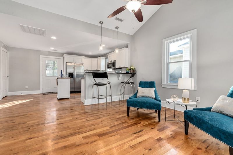 410 Bledsoe Ave, Raleigh, NC 27610