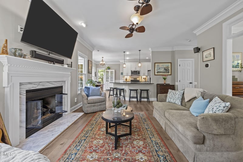 410 Brook Creek Dr, Cary, NC 27519