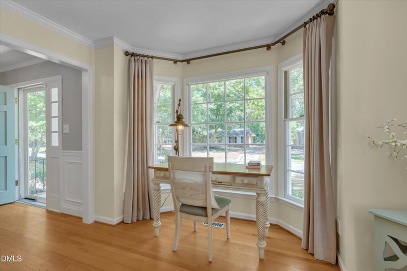 410 Colony Woods Dr, Chapel Hill, NC 27517