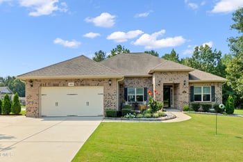 410 Crosscreek Ln, Angier, NC 27501