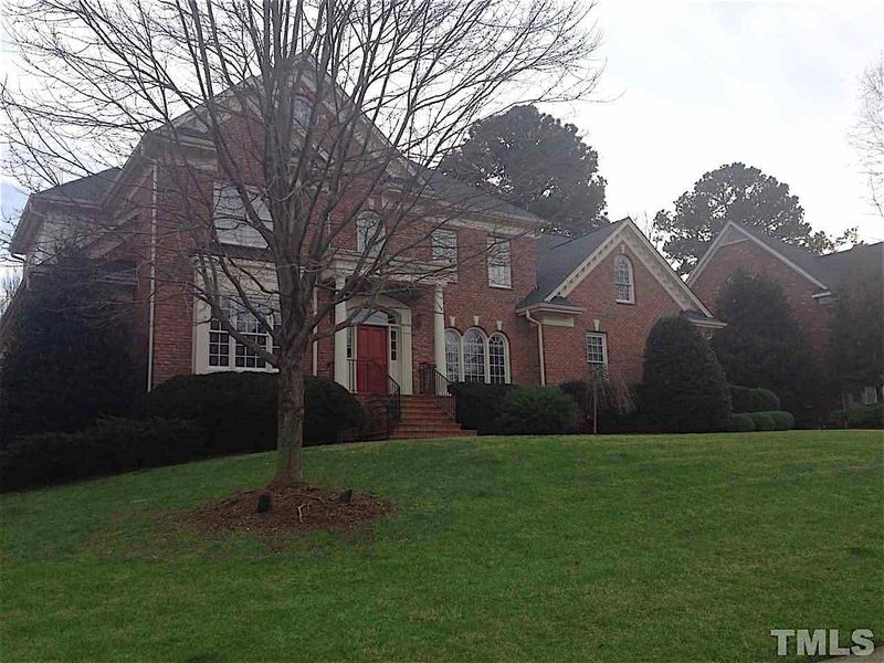 410 Devonhall Ln, Cary, NC 27518