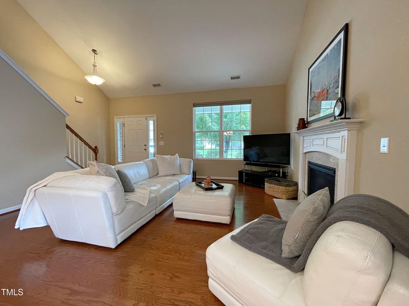 410 Glenview Ln, Durham, NC 27703