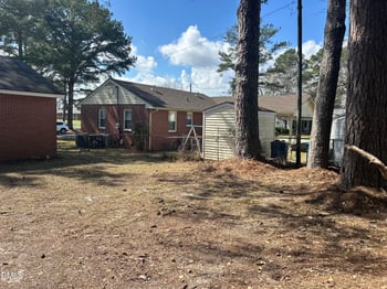 410 Godwin St, Dunn, NC 28334