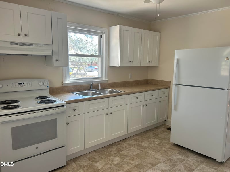 410 Godwin St, Dunn, NC 28334