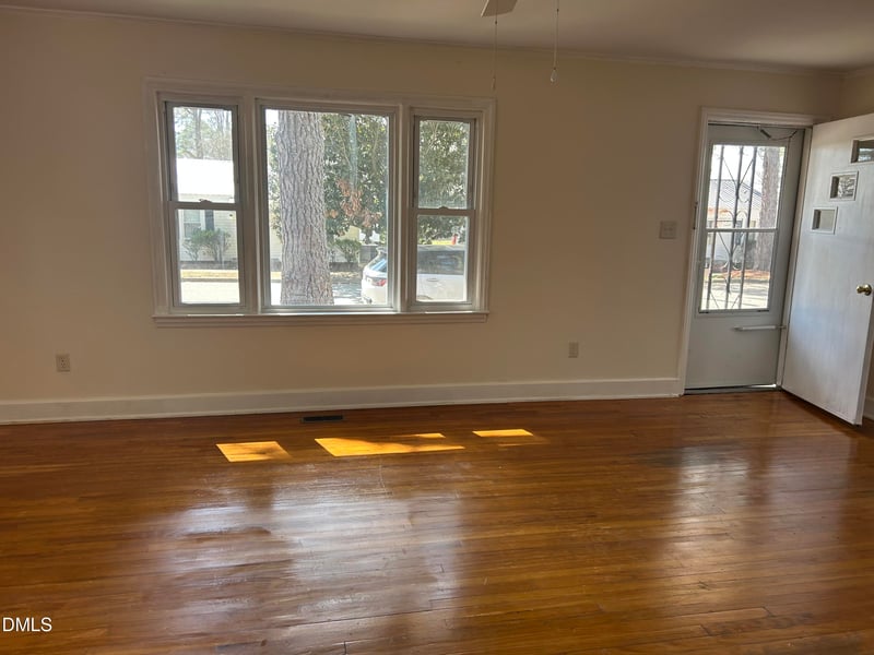 410 Godwin St, Dunn, NC 28334