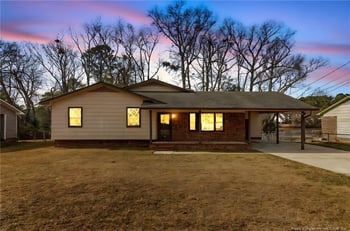 410 Lansdowne Rd, Fayetteville, NC 28314