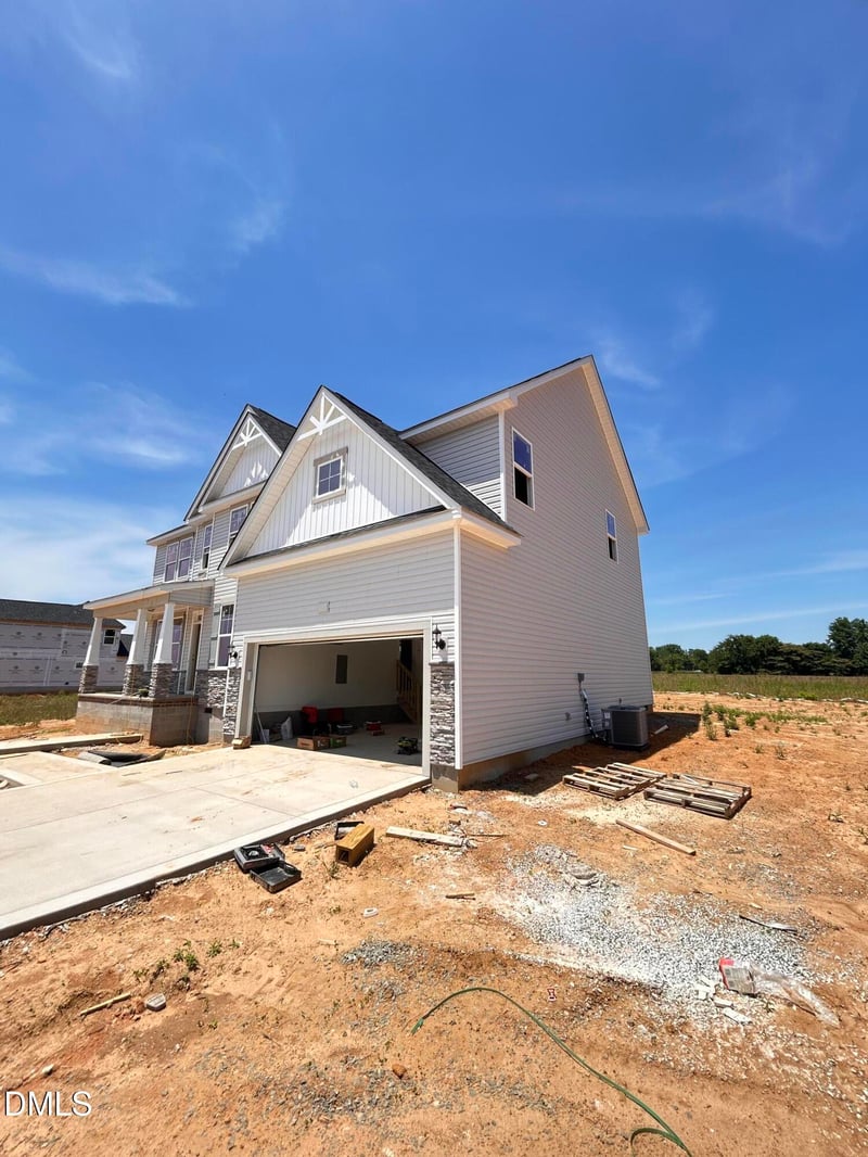 410 Maverick Ln, Dunn, NC 28334