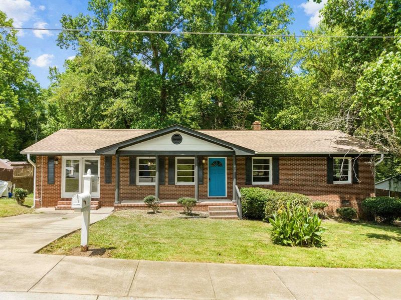 410 Mclean St, Fuquay Varina, NC 27526