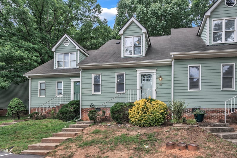 410 Oak Run Dr, Raleigh, NC 27606