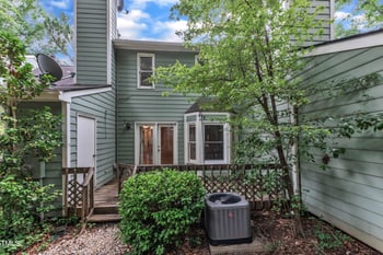 410 Oak Run Dr, Raleigh, NC 27606