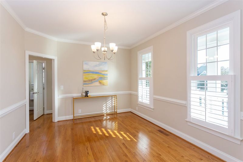 410 Parkview Crescent, Chapel Hill, NC 27516