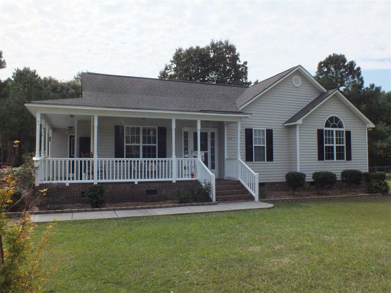 410 Parrish Farm Ln, Benson, NC 27504