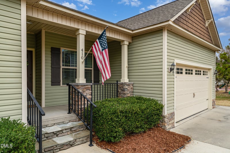 410 Penwood Rd, Willow Springs, NC 27592