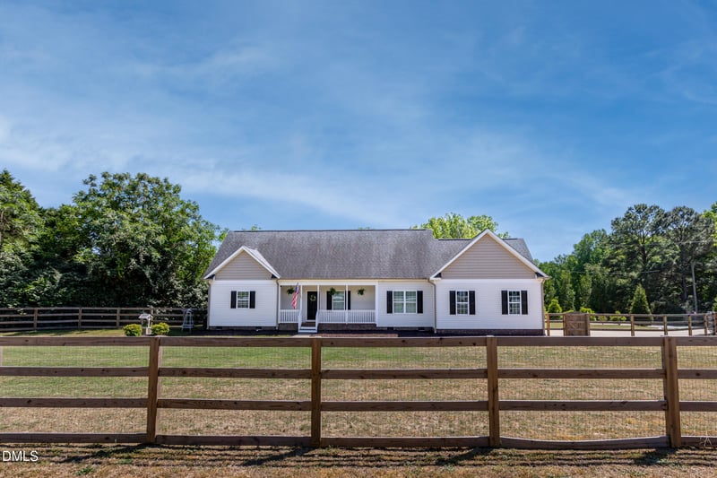 410 Raeford Rd, Angier, NC 27501