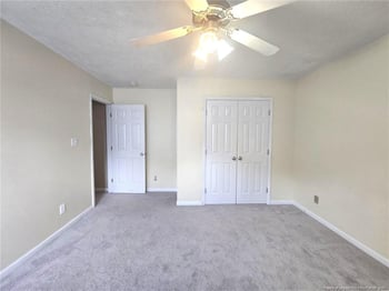 410 Roundtree Dr, Fayetteville, NC 28303