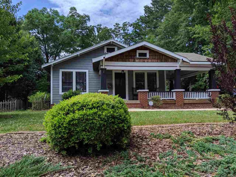410 Sunset Dr, Sanford, NC 27330