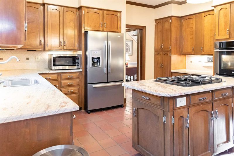 410 W Wellons St, Smithfield, NC 27577