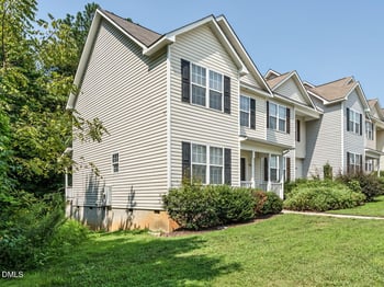 410 Whitehall Ct, Clayton, NC 27520