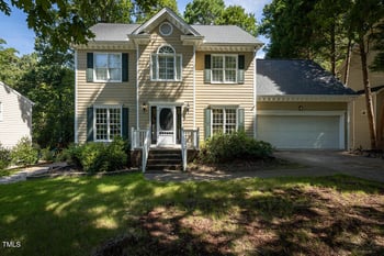 410 Widdington Ln, Cary, NC 27519