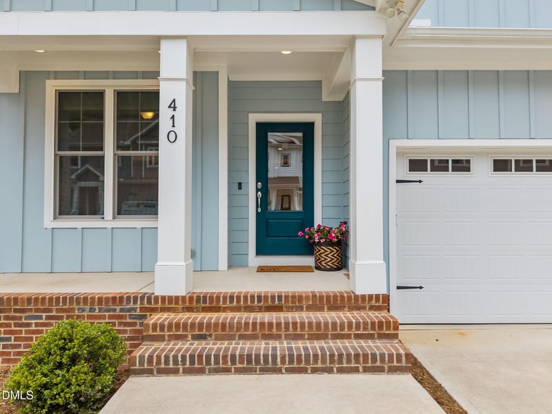 410 Wyndham Dr, Chapel Hill, NC 27516