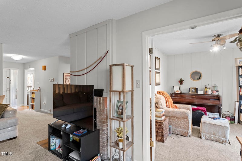 4100 Five Oak Dr #37, Durham, NC 27707