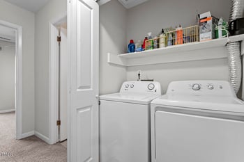 4100 Five Oak Dr #37, Durham, NC 27707