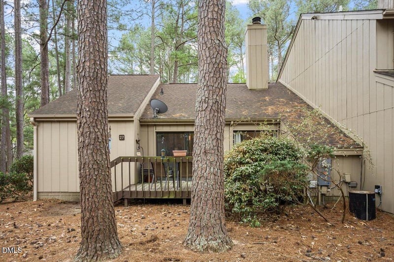 4100 Five Oaks Dr #27, Durham, NC 27707