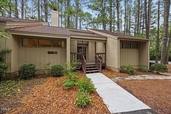 4100 Five Oaks Dr #27, Durham, NC 27707
