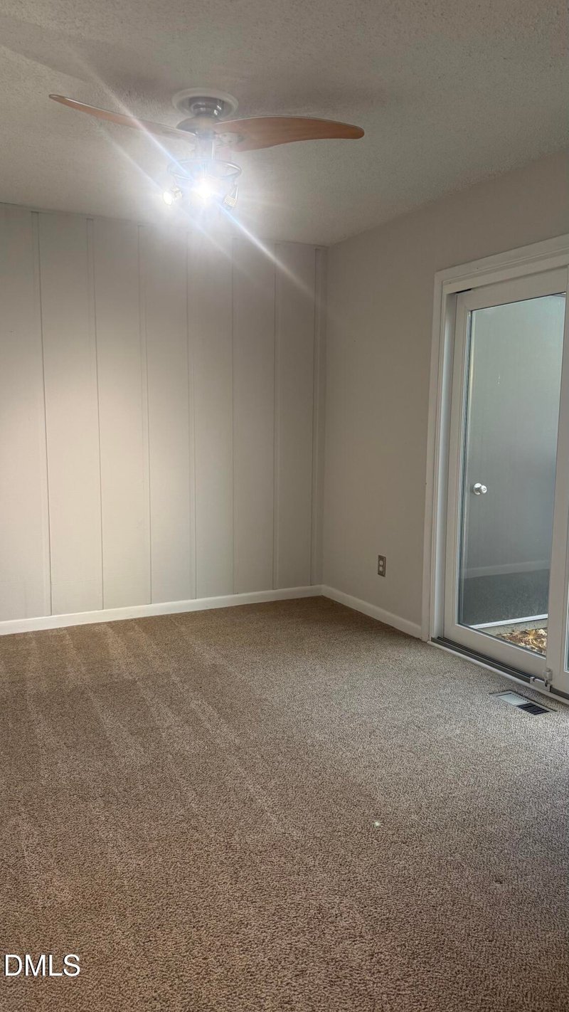 4100 Five Oaks Dr #37, Durham, NC 27707