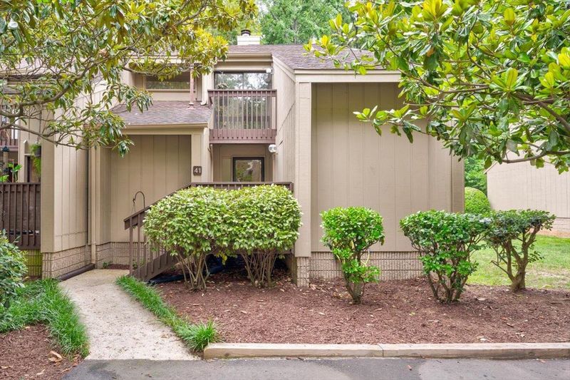 4100 Five Oaks Dr #41, Durham, NC 27707