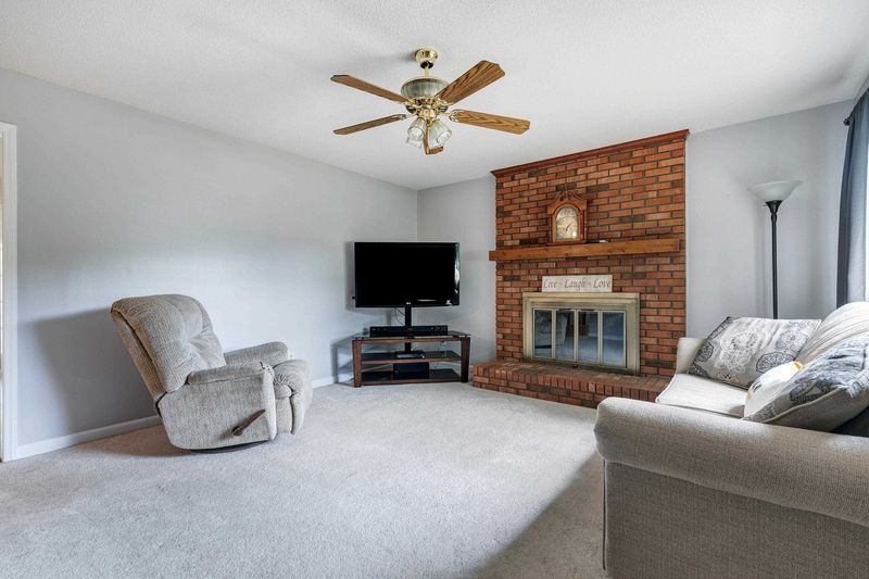 4100 James Mill Ct, Apex, NC 27539