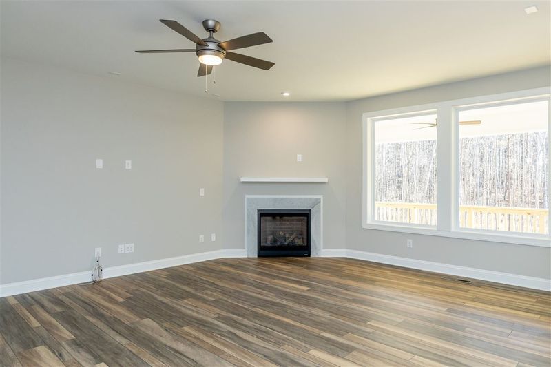 4100 Veneer Ct, Apex, NC 27539