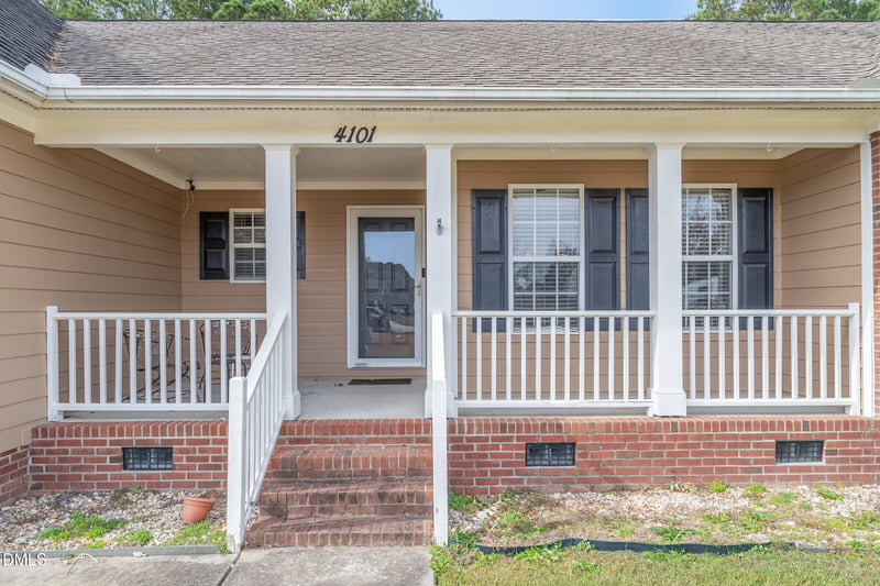 4101 Desert Cove Cir, Fayetteville, NC 28312