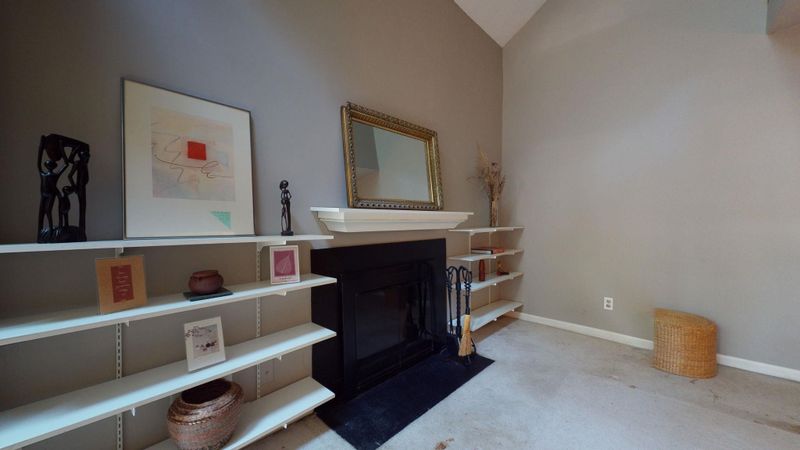 4101 Five Oaks Dr #12, Durham, NC 27707