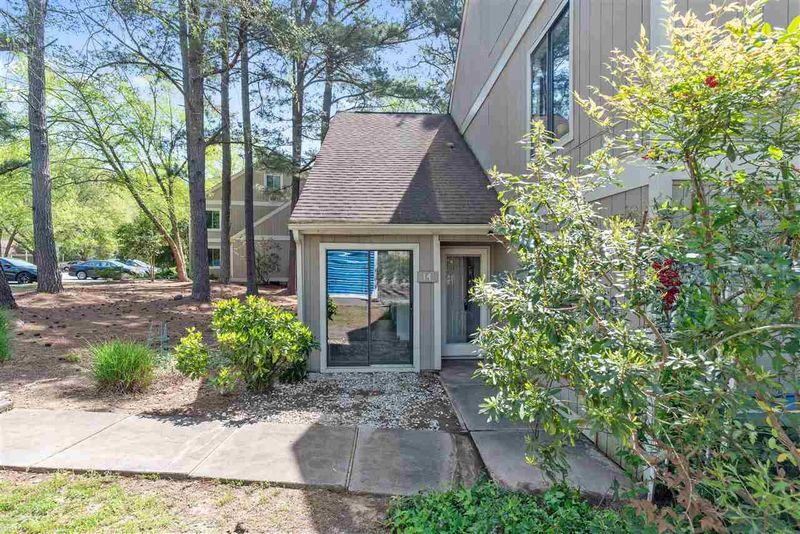 4101 Five Oaks Dr #14, Durham, NC 27707