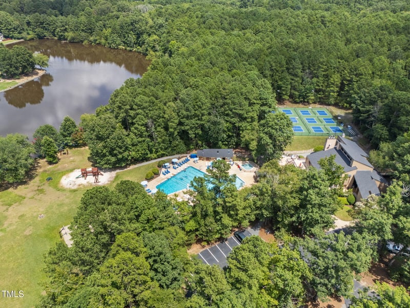 4101 Five Oaks Dr #37, Durham, NC 27707