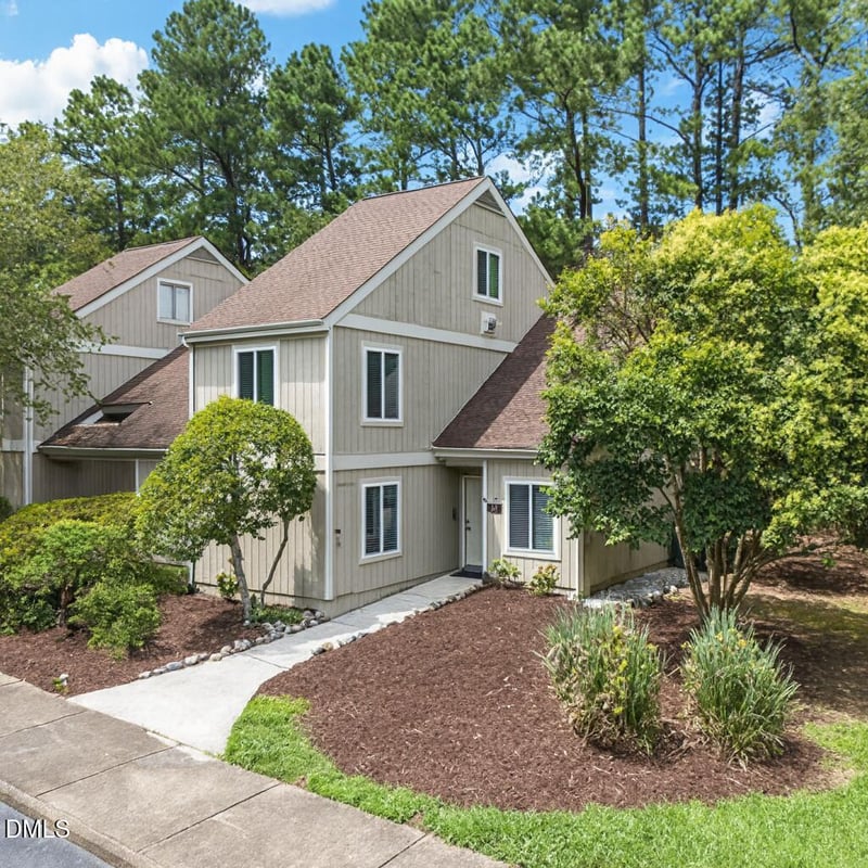 4101 Five Oaks Dr #37, Durham, NC 27707