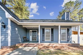4101 Freedom Ln, Hope Mills, NC 28348
