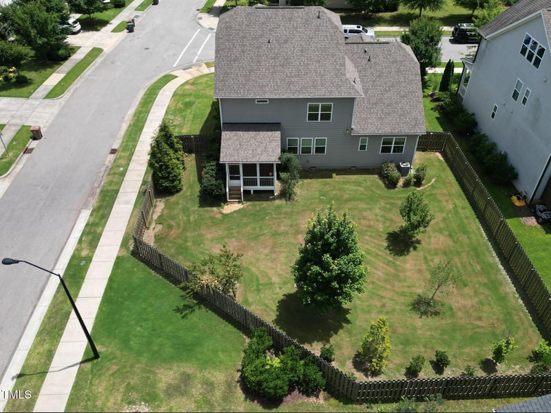 4104 Belnap Dr, Cary, NC 27518