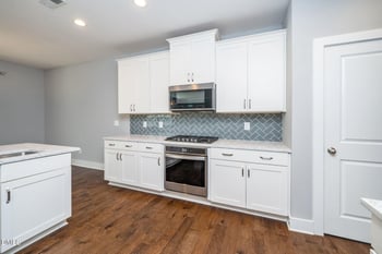 4104 Belnap Dr, Cary, NC 27518