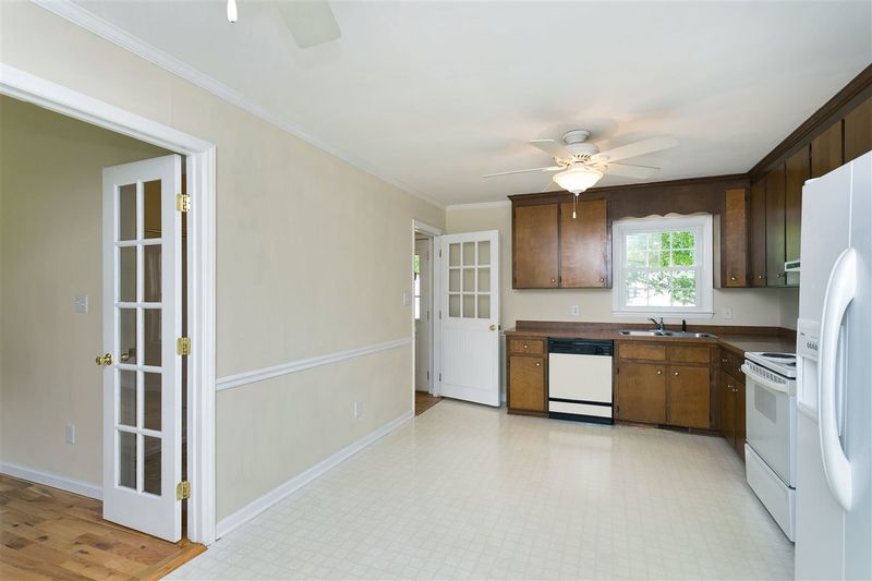 4104 James Mill Ct, Apex, NC 27502