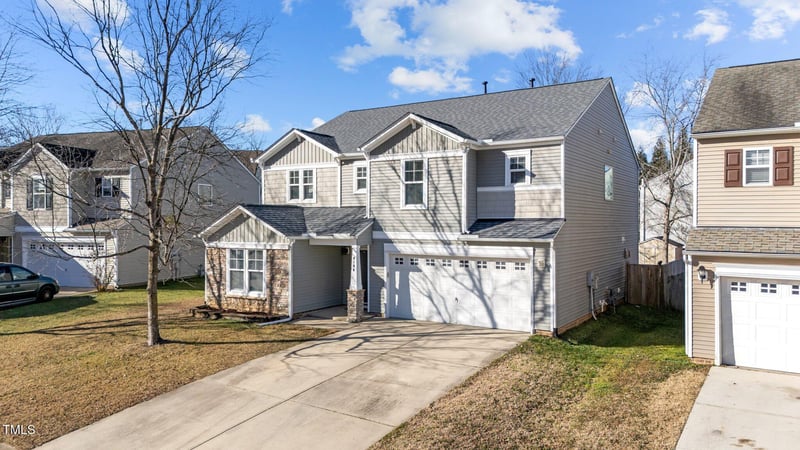 4104 Twin Spires Dr, Knightdale, NC 27545