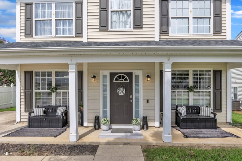 4105 Crowfield Dr, Raleigh, NC 27610
