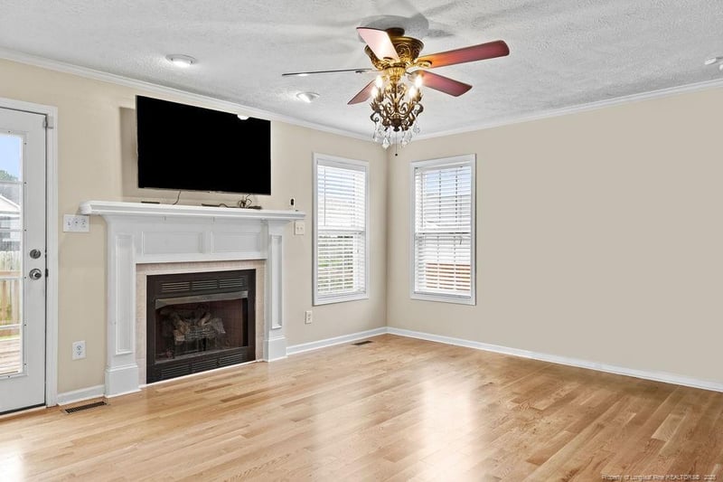 4105 Des Planes Ave, Fayetteville, NC 28306