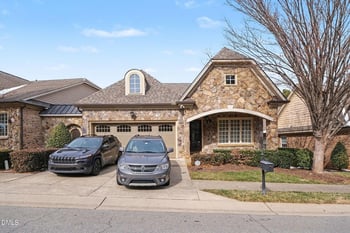 4105 Gardenlake Dr, Raleigh, NC 27612