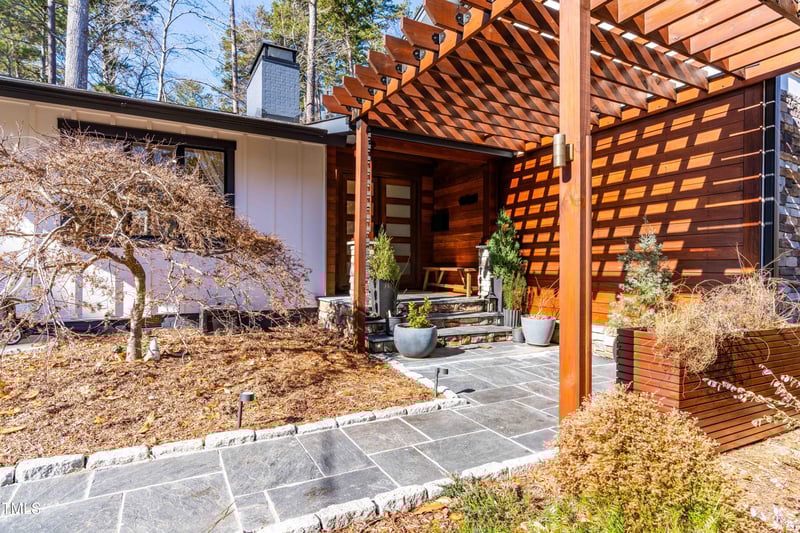 4105 Glen Laurel Dr, Raleigh, NC 27612