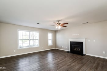 4105 Laurel Glen Dr, Raleigh, NC 27610